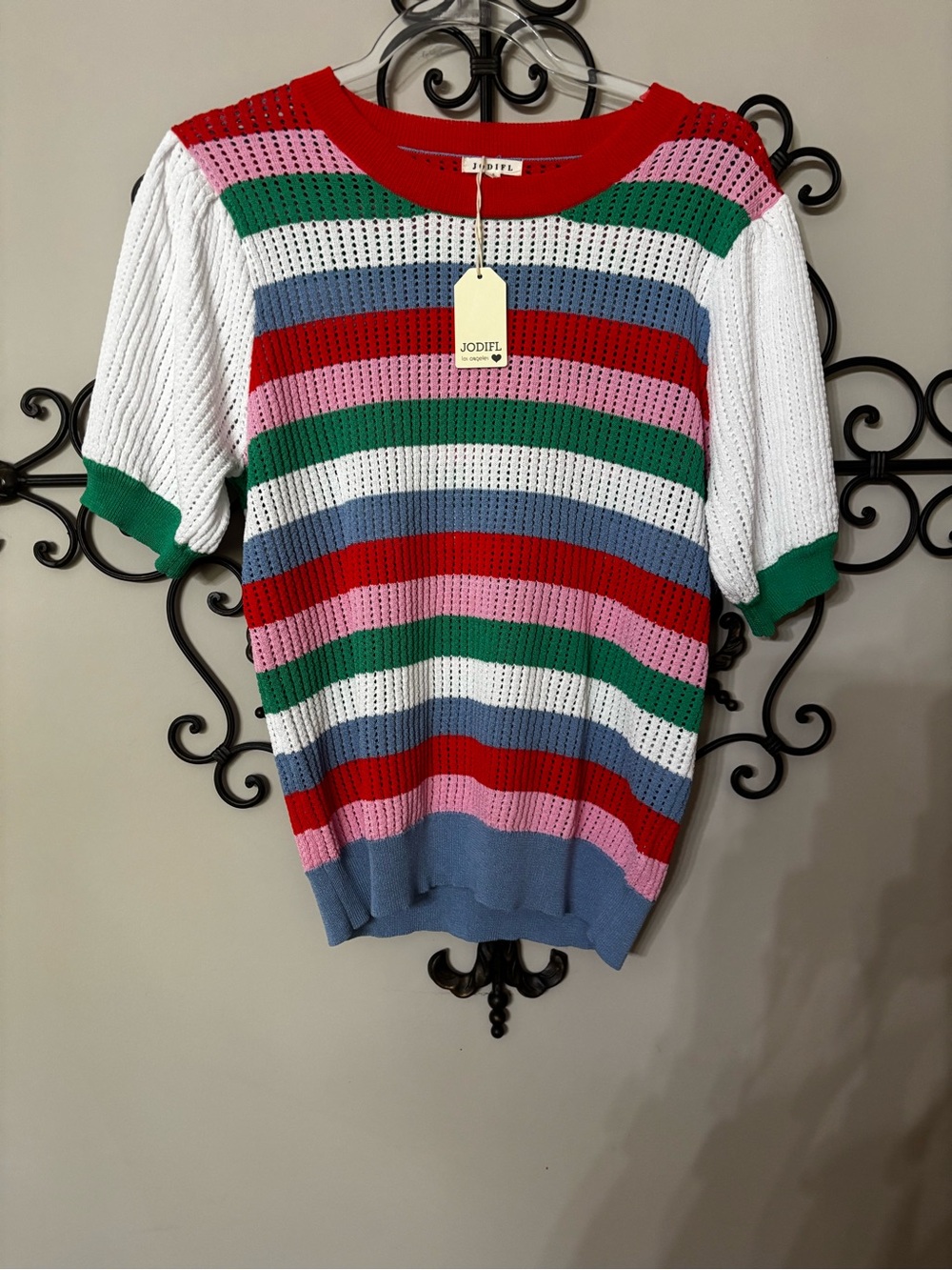 Jodifl sweater size small